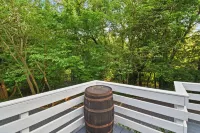 The River Front Chalet Hotels in Edinburg