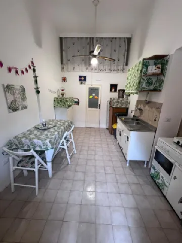 Love nest heart marriage 泰拉奇納酒店