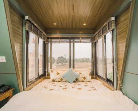 Sanjeevani Farms Bhopal - A Luxury 5 Bedroom Private Pool Villa Hotels in Sehore