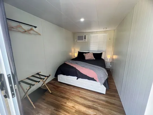 Book now for Jan & Feb HUGE discount.Two night min stay.