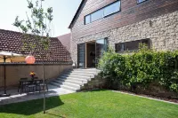 Stylish vacation home in the Franconian south Expect the unexpected... Hotel a Gaukonigshofen