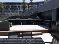 Exclusive Coral Point Apartment with sea view