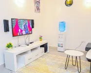 Highway views full furnished 1-bedroom apartments at OJ-Membley