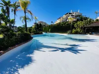 Sunset Luxury Retreat