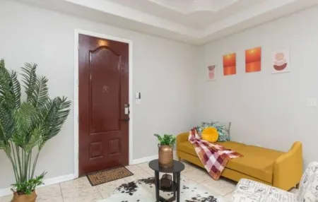 Urban Elegance Private Gated 1 BR