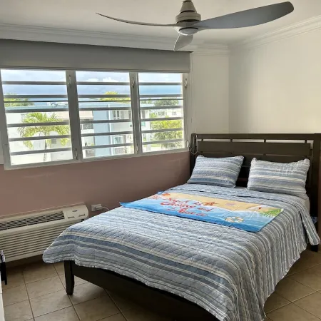 Café Del Mar Apt is a rare beach front Apt
