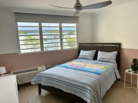 Café Del Mar Apt is a rare beach front Apt