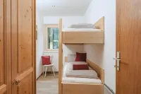 ALPINE Apartment 208 by globboard