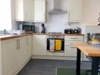 Cosy 3 bedroom house Hotel a Clifton