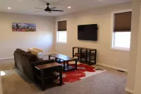 Colorado views, Downtown fun! Hotels in Windsor