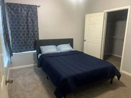 Cozy 2-bedroom apartment in marvelous Gallatin with WiFi, AC