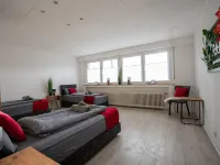 Serviceroom24 - Apartment 2 in Gladbeck WLAN - Smart-TV - 24-7 check-in Hotels in Gladbeck