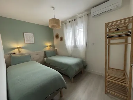 Maison Céladon Piscine Bord D'étang