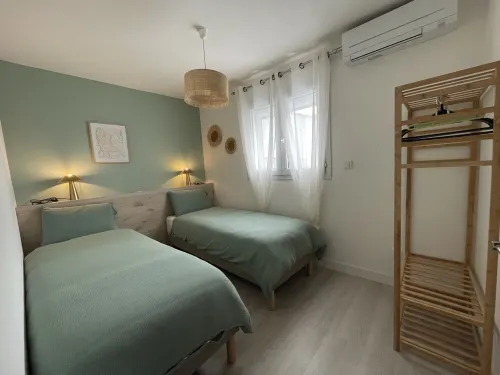 Maison Céladon Piscine Bord D'étang