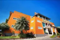At Ayutthaya Hotel Hotels near Ayodhya Links