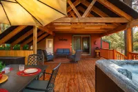 Hot Tub & Pet Friendly