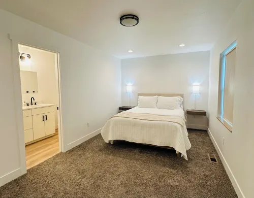 Cozy Creekside Retreat Các khách sạn ở Sheridan