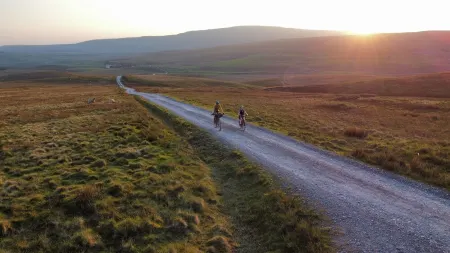 Cosy yet spacious property with private parking, close to the village centre. Отели рядом с достопримечательностью «Уайт Скар Кейв»