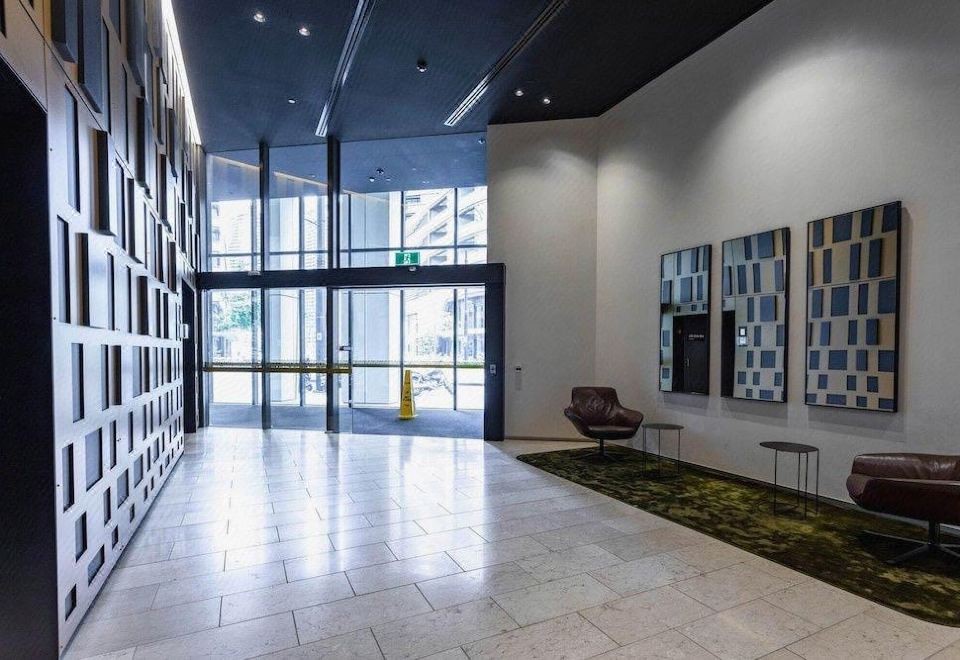 Kula Docklands 수영장