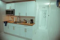 VillaBellaBlue/Near Airport/Laundry/Patio