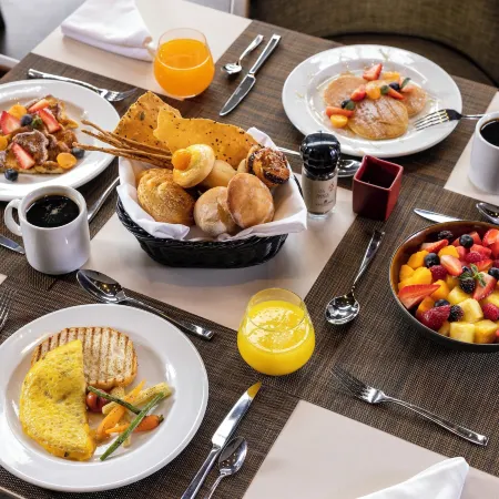 Wyndham Grand Costa Del Sol Lima Airport