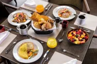 Wyndham Grand Costa Del Sol Lima Airport - sarapan