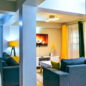 Beautifully furnished master en-suite 3- bedroom apartment