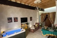 Le Val d'Amour Hotels in Valreas