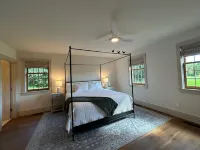 Copper Kettle Farm - newly renovated farmhouse with spectacular views