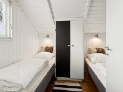 "Anu" - 400m from the Sea