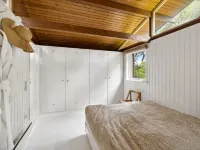 "Lauri" - 2.3km from the sea