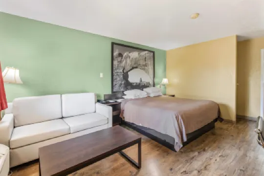 سوبر 8 باي ويندام سانت جورج يوتا فنادق في 