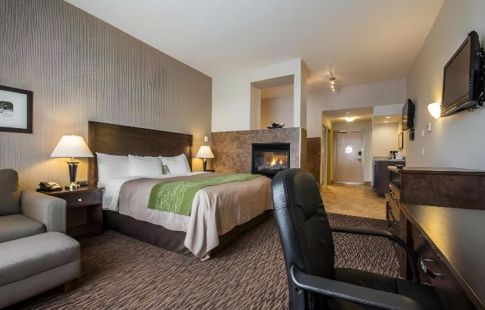 Comfort Inn & Suites