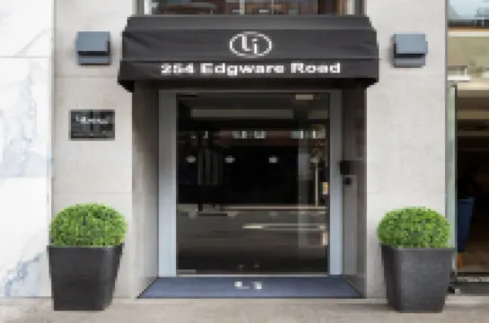 Líbere London Edgware Road Hotels near Oxford St