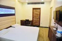 Hotel Midtown & Restaurant Hotels in Bagar