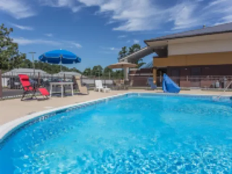 Quality Inn Aberdeen Hotels in Moore County