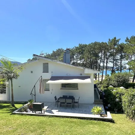 Sunny Home Near the Sea