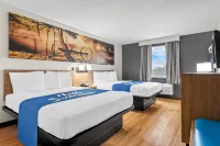 Days Inn by Wyndham Lancaster PA Dutch Country - Balkoner