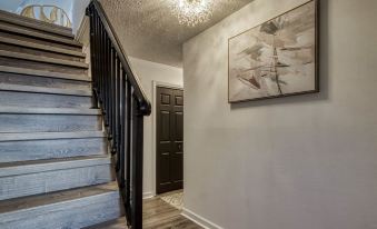 Unique 4Bed and 3Bath A-Frame