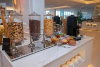 Best Western Plus Jeddah Hotel Madinah Road - Breakfast