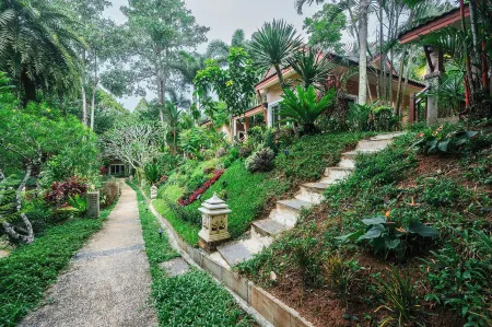 Thai Modern Resort & Spa "Newly Renovated"