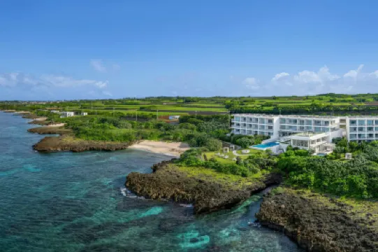 Iraph Sui, a Luxury Collection Hotel, Miyako Okinawa Hotel a 