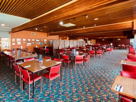 Rubicon Hotel Motel Отели в г. Александра