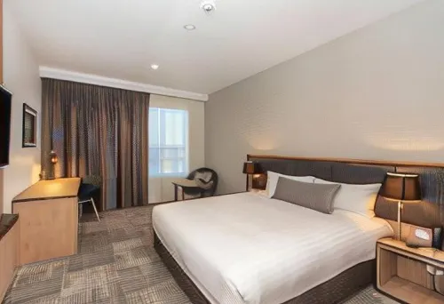 Sunrise Hotel and Conference Center