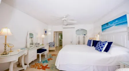 Sugar Breeze #B106 - 2bd By ZenBreak