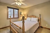 Pelican Lake Retreat w/ Fire Pit, Dock & Grill! - Wifi
