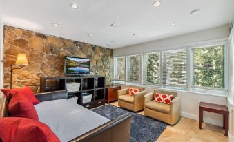 Chateaux DuMont 4 Bedroom Homes by Summit County Mountain Retreats