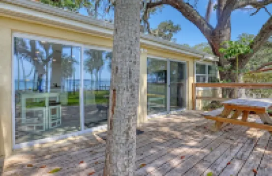 Melbourne Waterfront 2 Bed 1 Bath - Incredible View