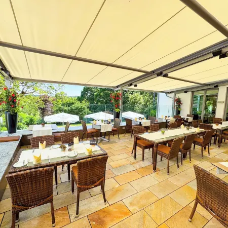 Hotel Birkenhof Отели в г. Ханау