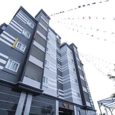 Eco Motel